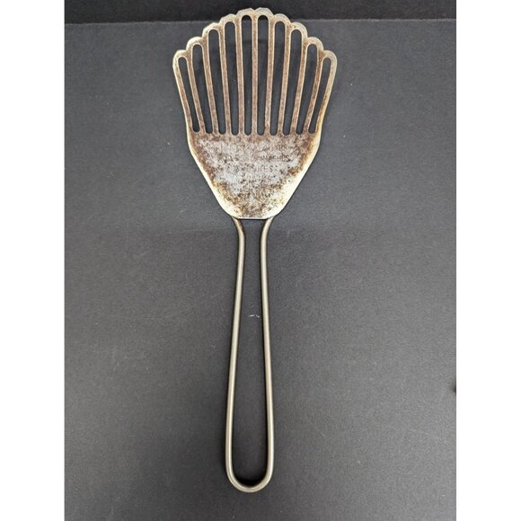 Vintage Chief Metal Kitchen Utensil 3 1/2" x 10 1/2" Made in USA - Picture 1 of 6